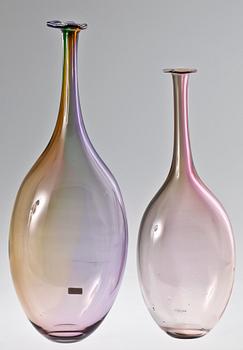 VASER, 2 st. glas, Kjell Engman, Kosta Boda.