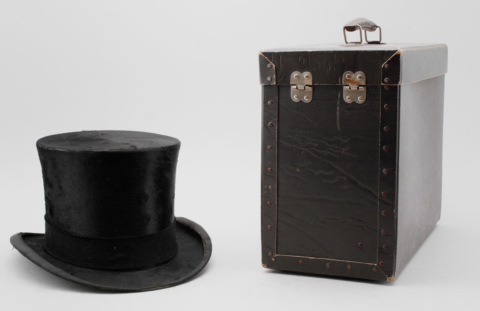 CYLINDERHATT SAMT HANDSKAR, 1 par, Hartley & Co, London, omkring år 1900.