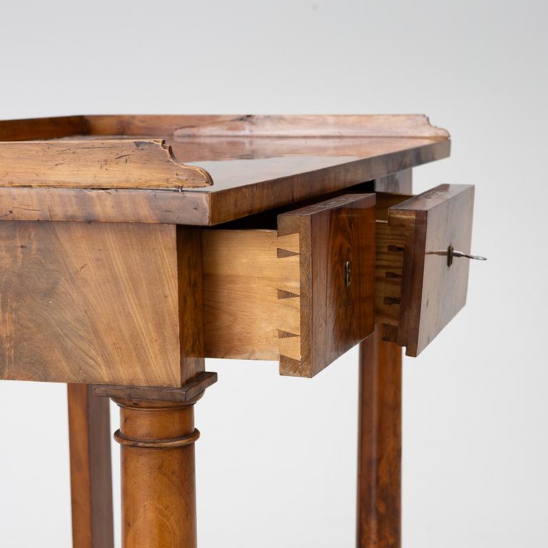 Console table, 19th century.