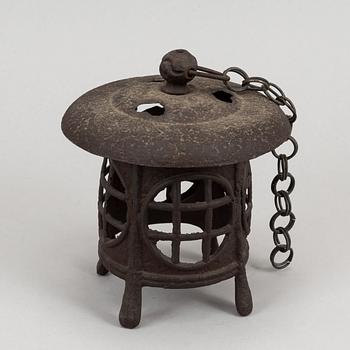A Japanese lantern, early 20th Century.