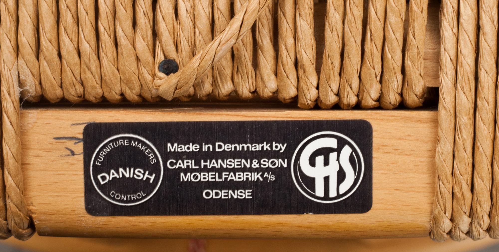 STOLAR, 6 st. Hans J Wegner, "Y-stolen", Carl Hansen & Son, Danmark. 1900-talets andra hälft.