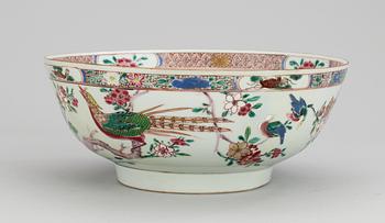 A famille rose punch bowl, Qing dynasty, Qianlong (1736-95).