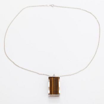 Elis Kauppi, A silver and tiger's eye necklace. Kupittaan kulta, Turku 1963.