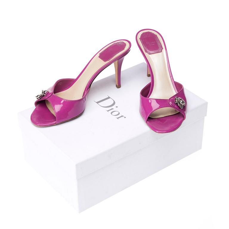 SKOR, Christian Dior.