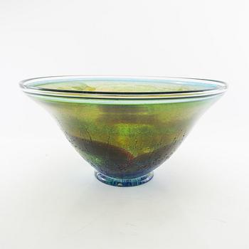 Göran Wärff, decorative bowl Kosta studio late 20th century.
