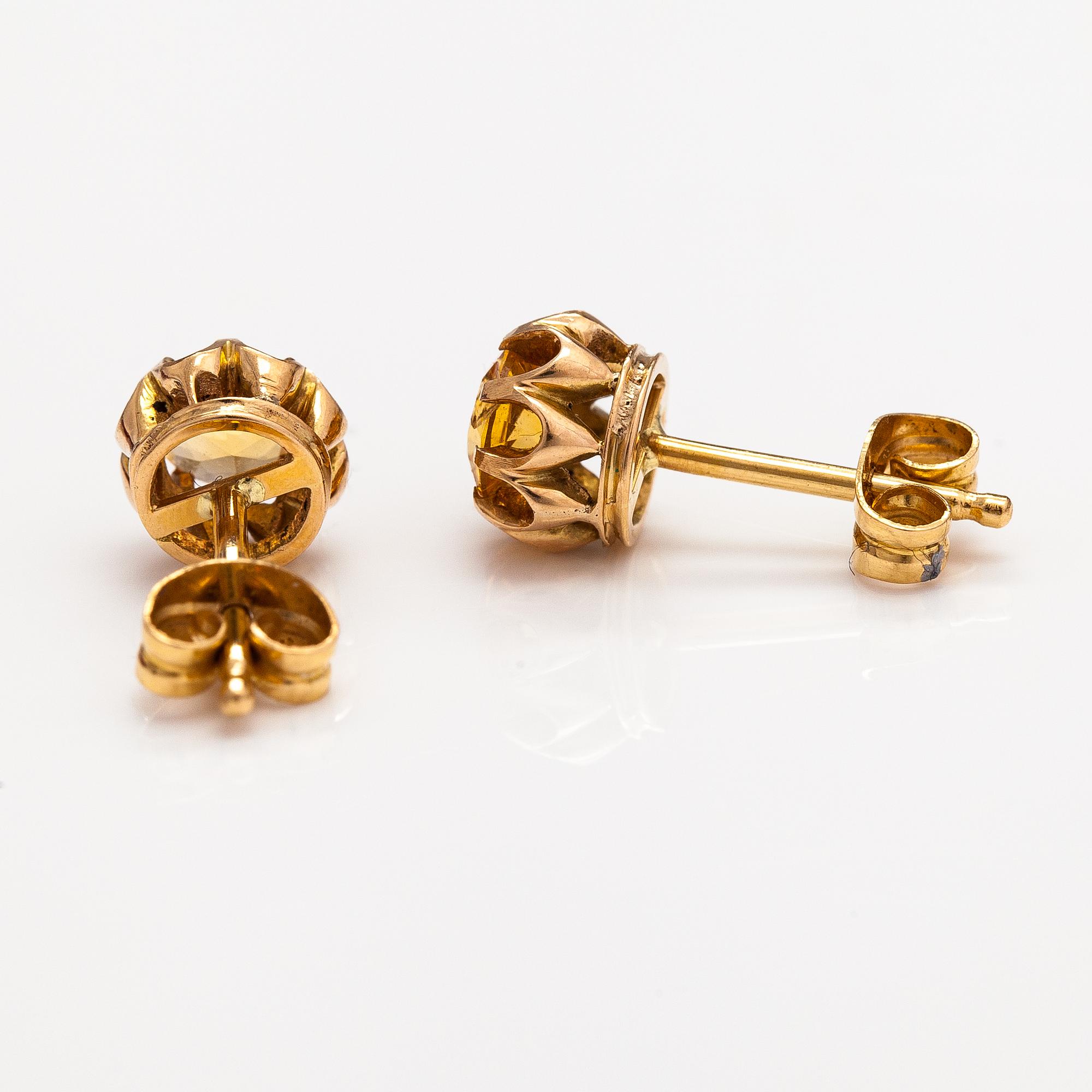 Torbjörn Tillander, A 14K gold jewellery suite with citrines. Helsinki 1981.