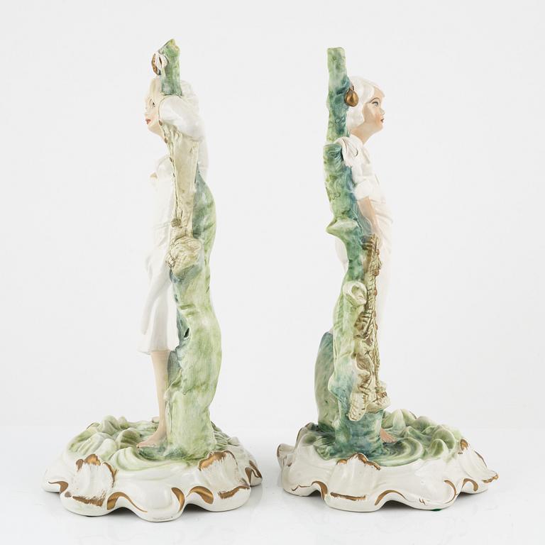 Capodimonte, a pair of creamware figurines, Italy mid 20th century.