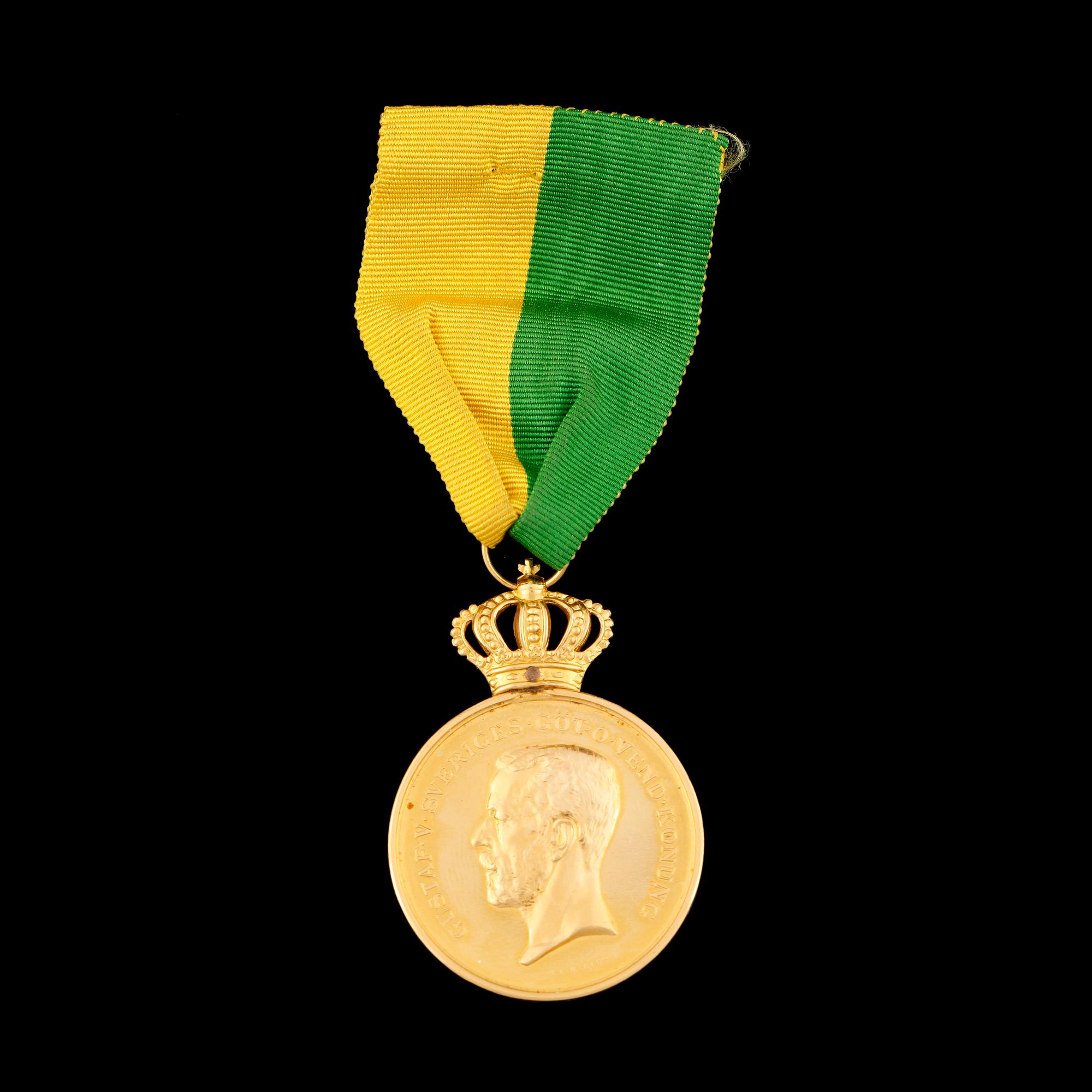 MEDALJ, 1936. 18 k guld. Tot 31 g.