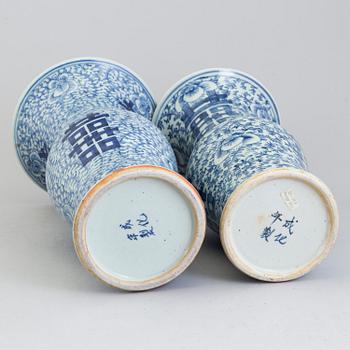 Two Chinese blue and white vases, early 20th century,