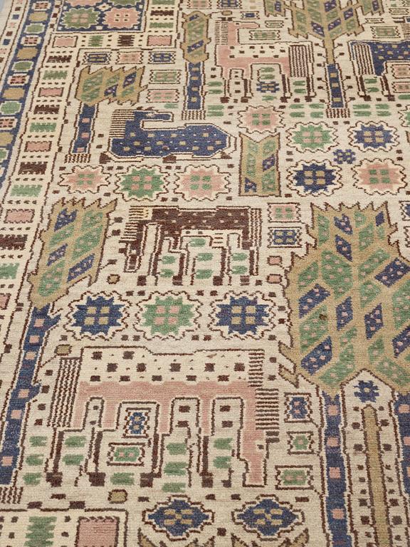 Märta Måås-Fjetterström, A carpet, "Hästhagen", knotted pile, ca 329,5-331,5 x 222,5-224 cm, signed AB MMF.