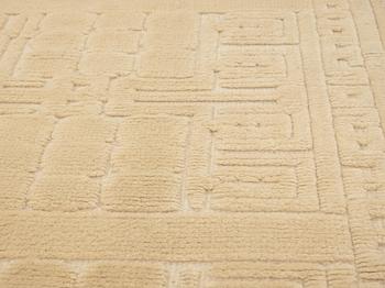 CARPET. Knotted pile in relief. 250,5 x 197 cm. Signed AGDA ÖSTERBERG at the back.