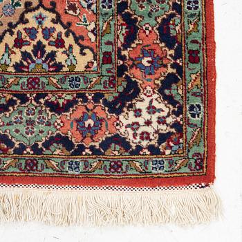 Rug, Eastern Europe, 197 x 135 cm.