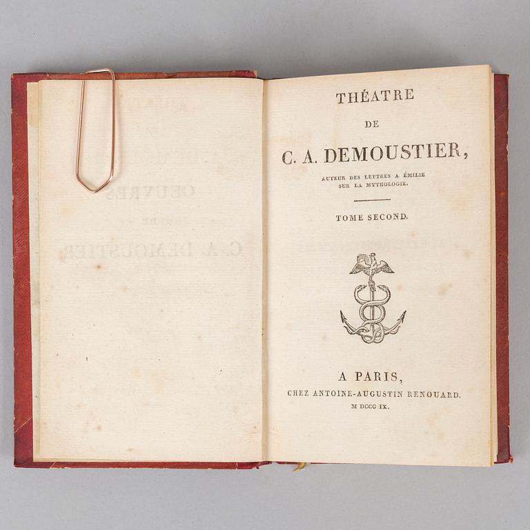 Attractive little bindnings.