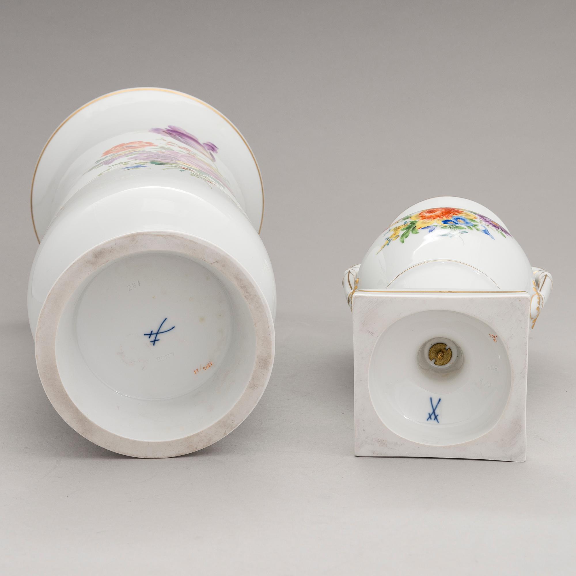 Two Meissen porcelain vases, a platter, an urn and a lidded box from the latter half of 20th century.