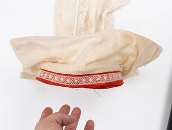 Folkdräkt, 6 delar, Ljunits härad, Södra Skåne, 1900-talets första hälft.