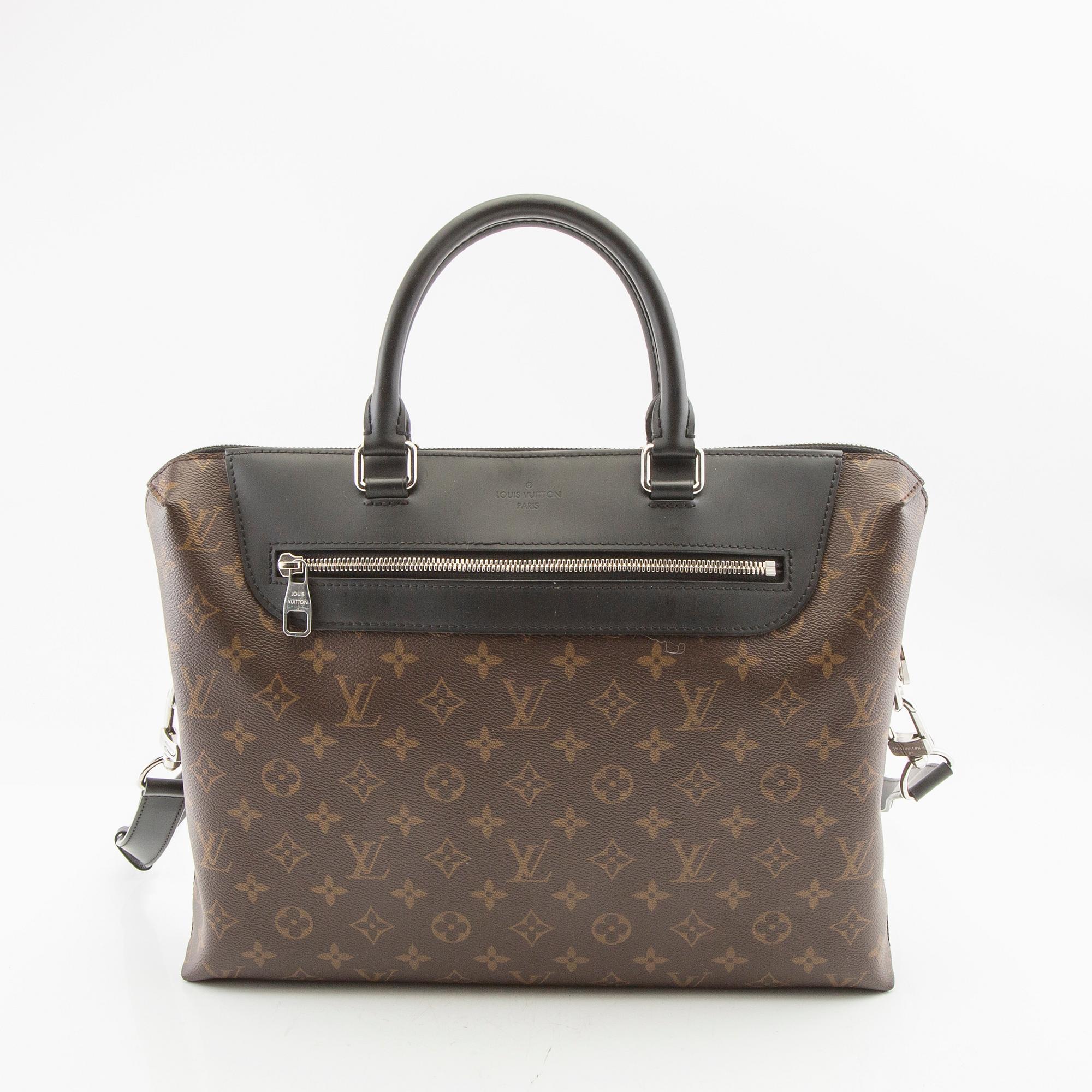 Louis Vuitton, "Porte Documents Jour" bag Spain 2021.