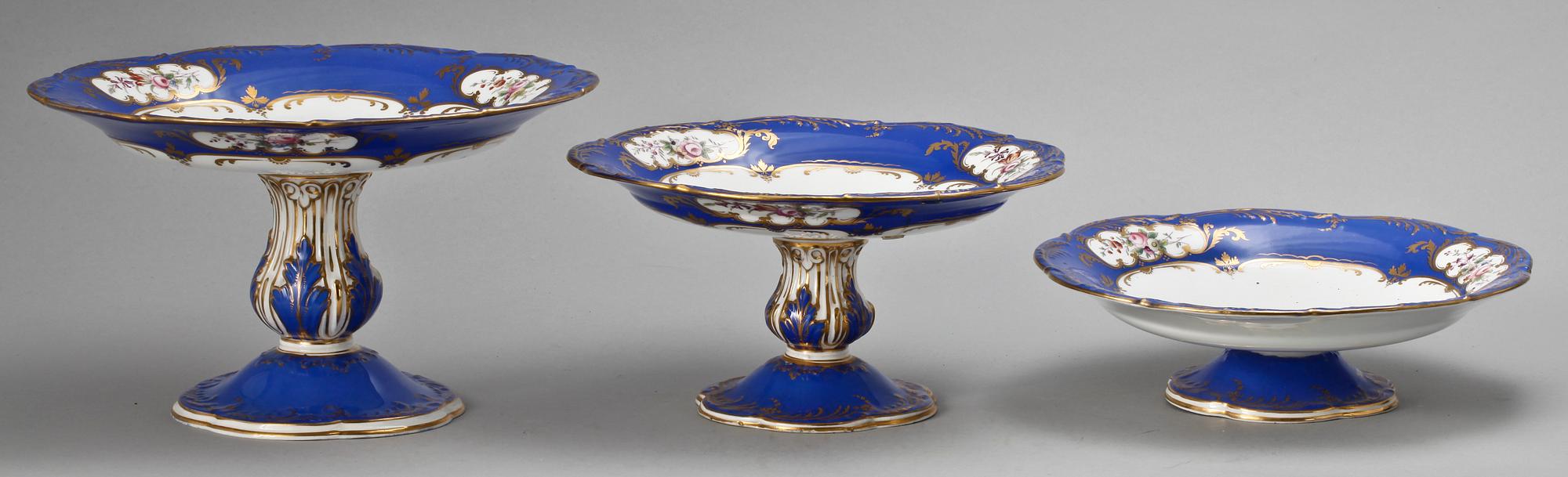 SERVISDELAR, 35+1 st, porslin, 1800-talets senare hälft.