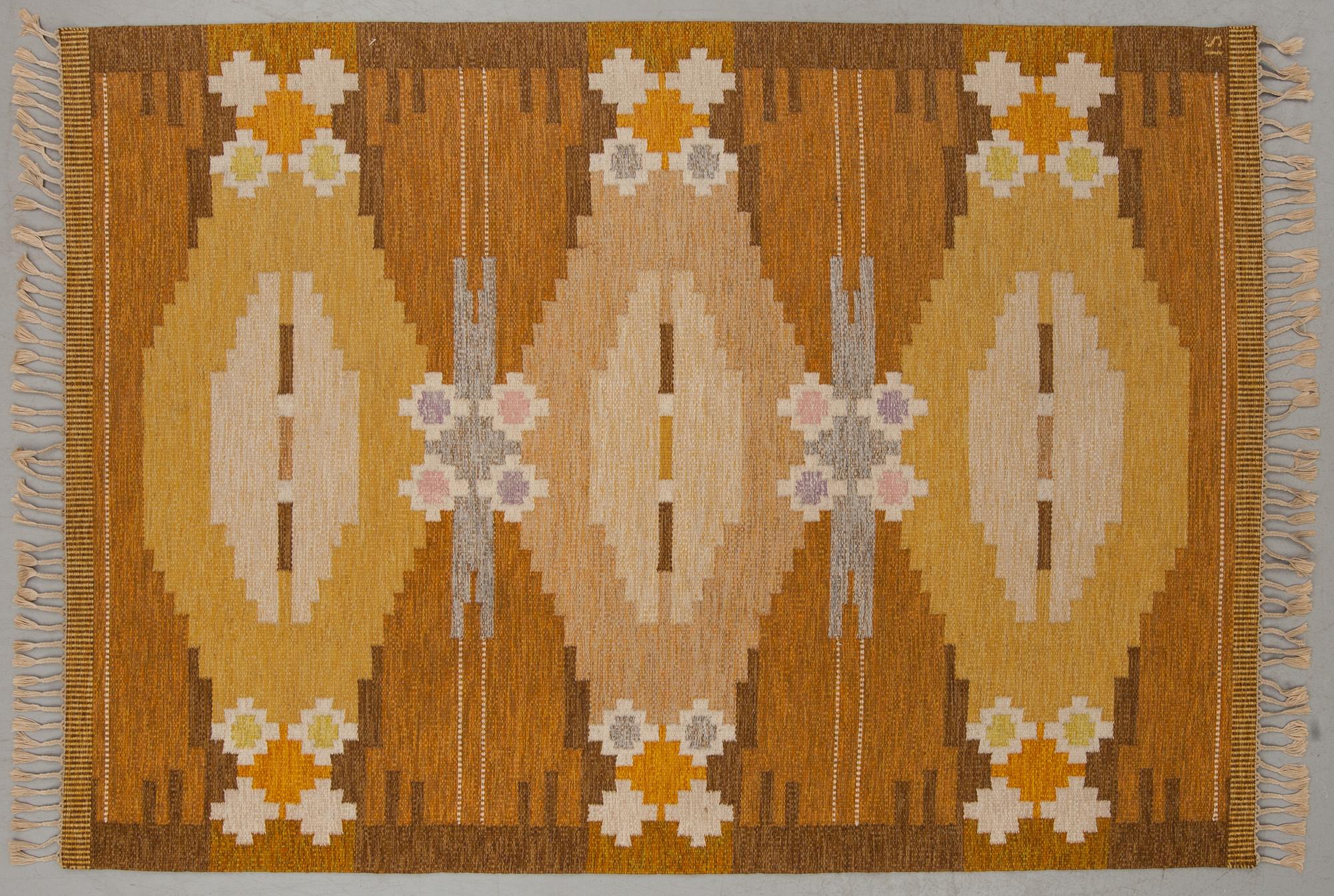 MATTA, rölakan, "Örbyhus", monogramsignerad IS (Ingegerd Silow). Ca 281 x 199 cm.