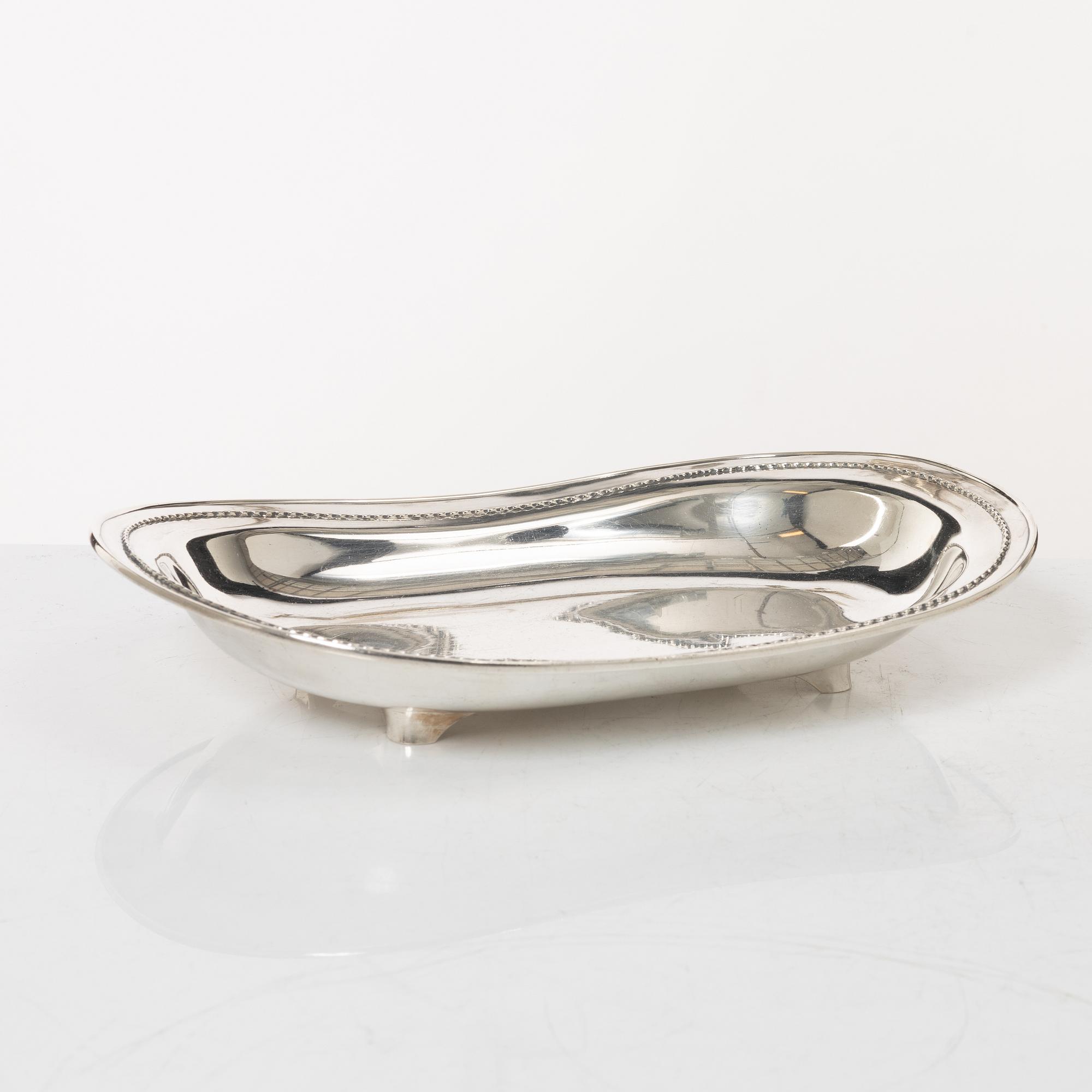 A Swedish silver bowl/dish, mark of Carl Fredrik Carlman, Stockholm 1932.