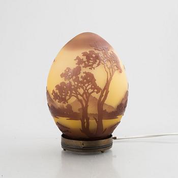 La Rochere, a cameo glass table lamp, France.