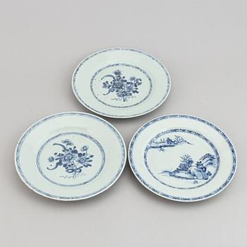 TALLRIKAR, 6 st, kompaniporslin. Qingdynastin, Qianlong (1736-95).