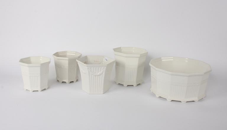 YTTERFODER, 1+1+2(+1), porslin, prins Eugens "Waldemarsudde". Gustafsberg.