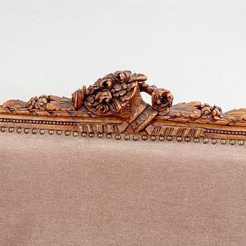 Soffa, Louis XVI-stil,  1900-talets första hälft.