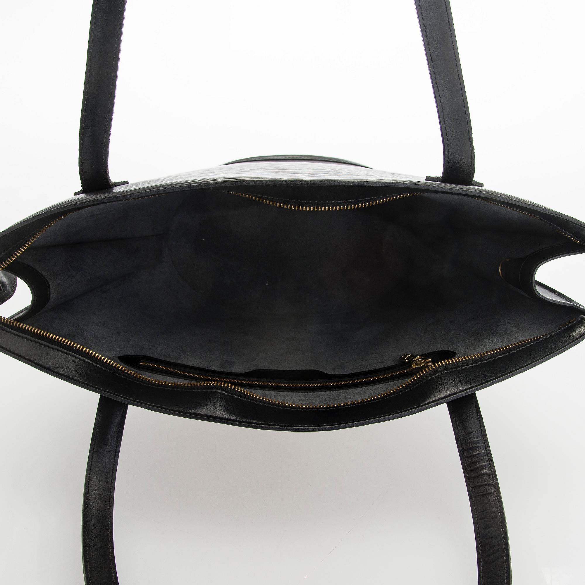 Louis Vuitton, an Epi leather "Saint Jacques GM" bag.