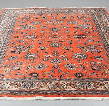 A CARPET, Sarouk, around 285 x 199 cm.