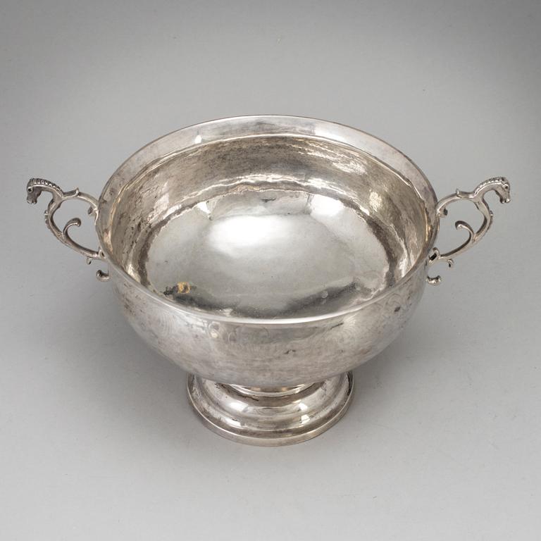CHRISTOPHER BAUMAN, Hudiksvall 1788. Brännvinsskål, silver.