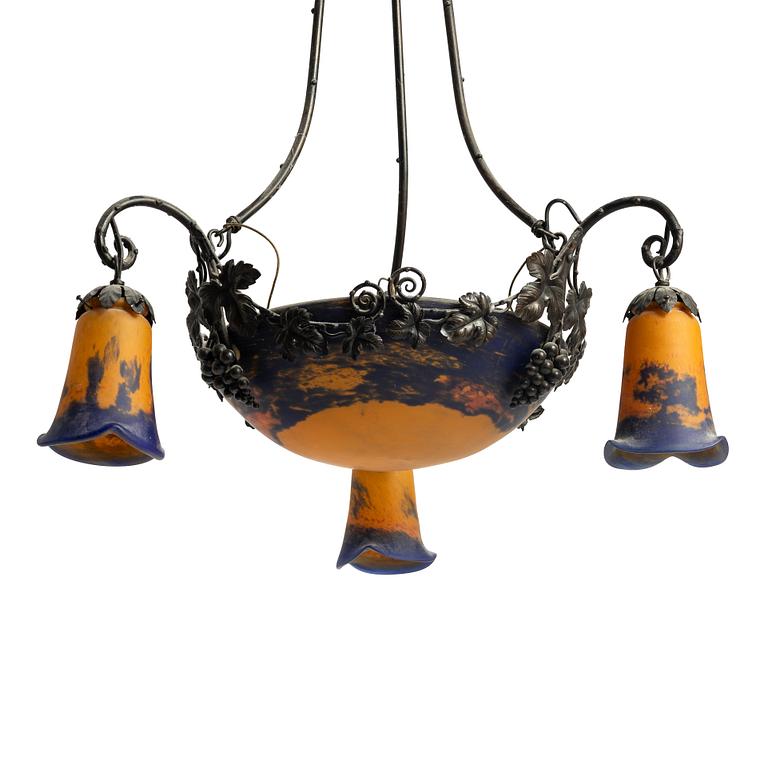 Taklampa , jugend, Frankrike, tidigt 1900-tal. Troligen Muller Frères, Lunéville.