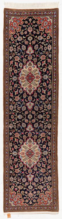 Gallerimatta, Ghom, ca 263 x 72 cm.