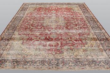 A carpet, Oriental, ca 405 x 275 cm.