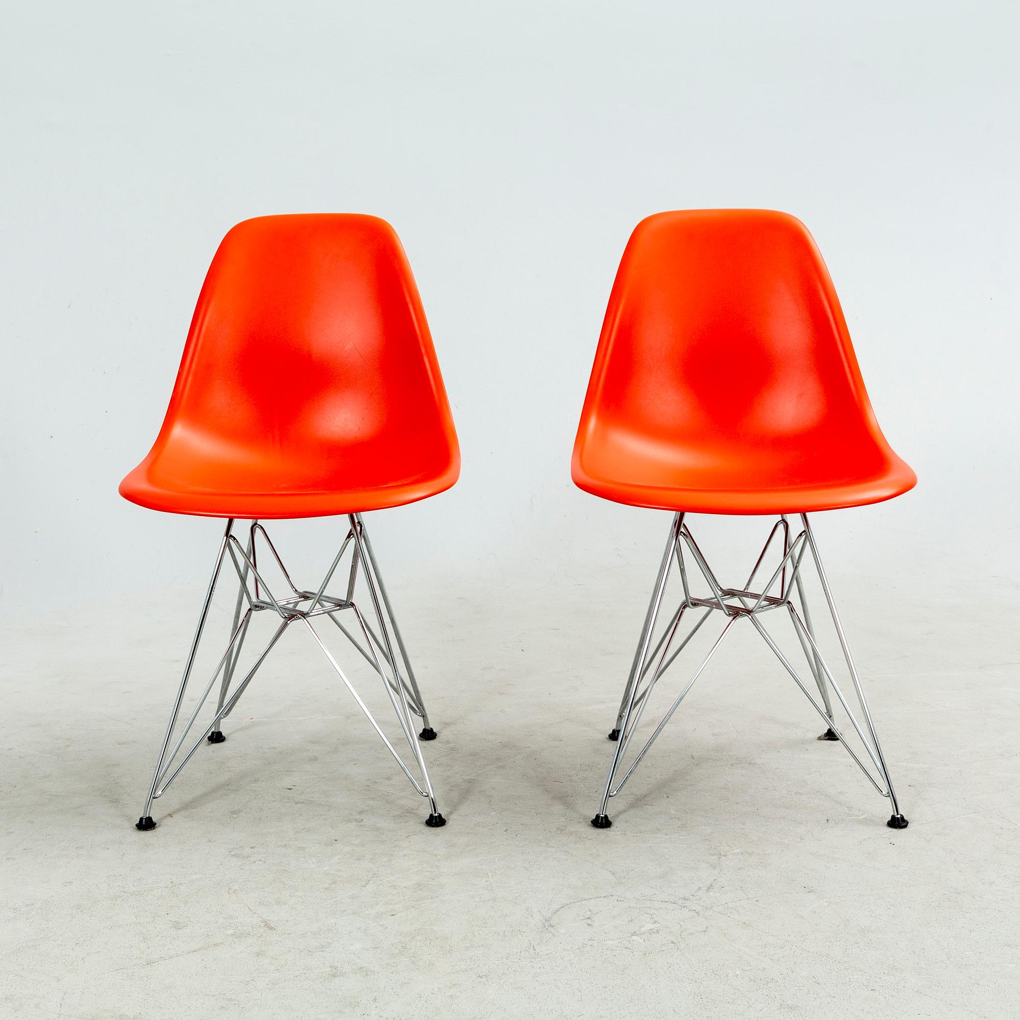 Charles and Ray Eames, stolar 6 st, "Plastic chair DSR", Vitra 210.
