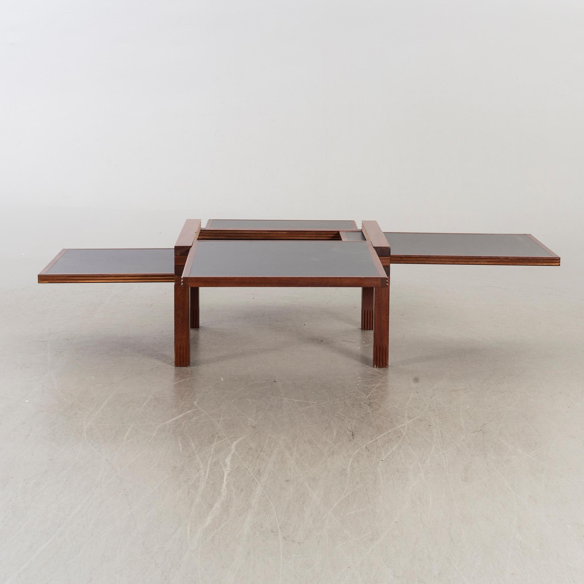 BERNARD VUARNESSON, A 1980's Sculptures Jeux lougne table.