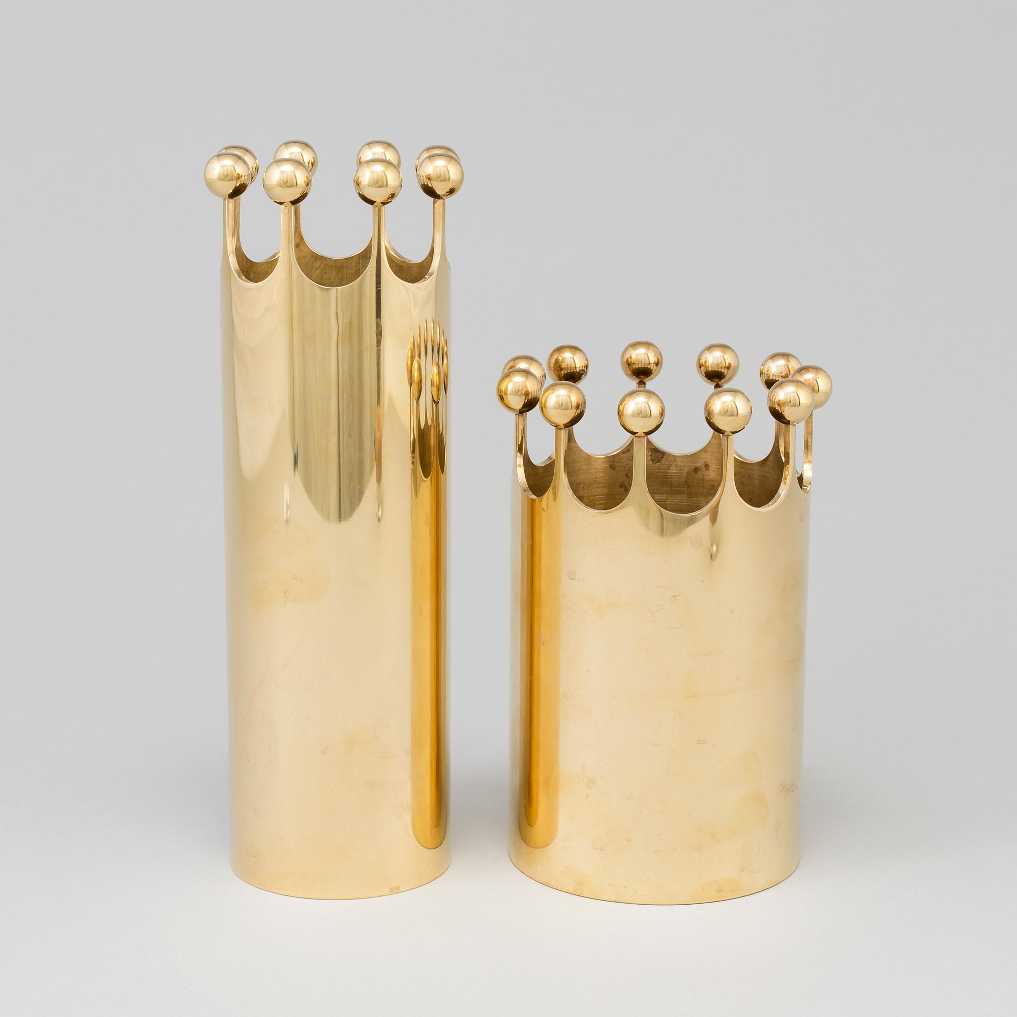PIERRE FORSSELL, two brass vases from Skultuns.