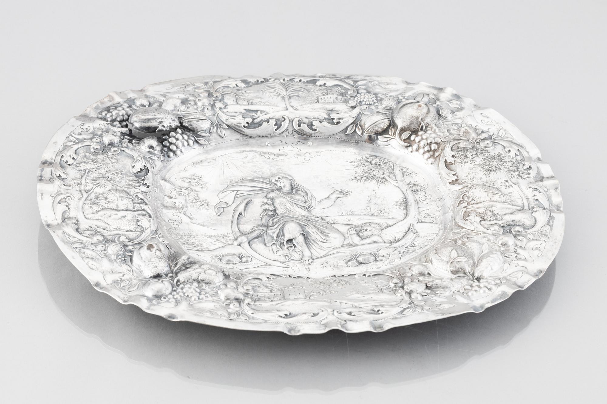 Magnus Myrman, presenterfat, silver, Norrköping (verksam 1706-1730).