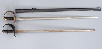 SABLAR, 2 st, för manskap, märkta E Svalling, Eskilstuna.