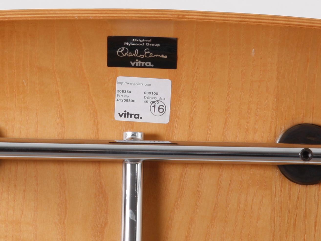 STOL, formgiven av Charles Eames.