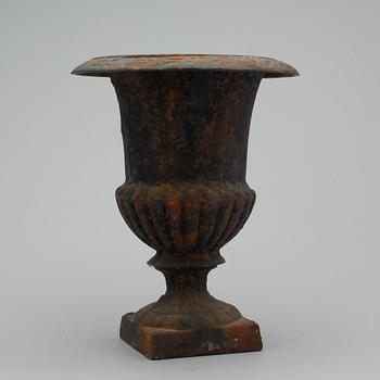 URNA, gjutjärn, 1800-talets slut.