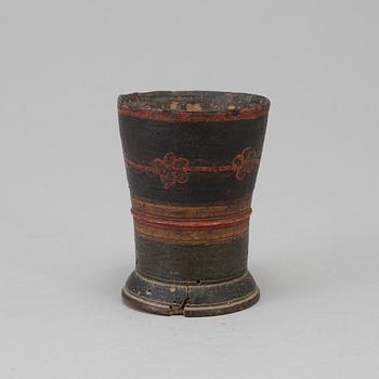 A PAINTED WOODEN BEAKER, 18th century.