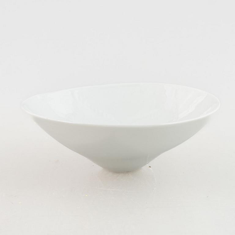 Aune Siimes, bowl, Arabia, Finland.