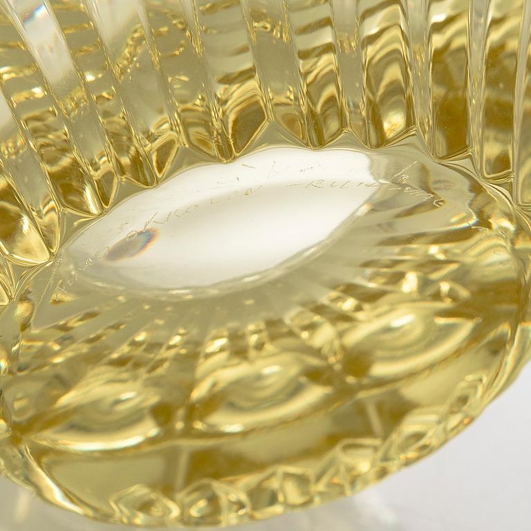 Aimo Okkolin, malja, "Kullero", signeerattu Aimo Okkolin Riihimäen Lasi Oy.