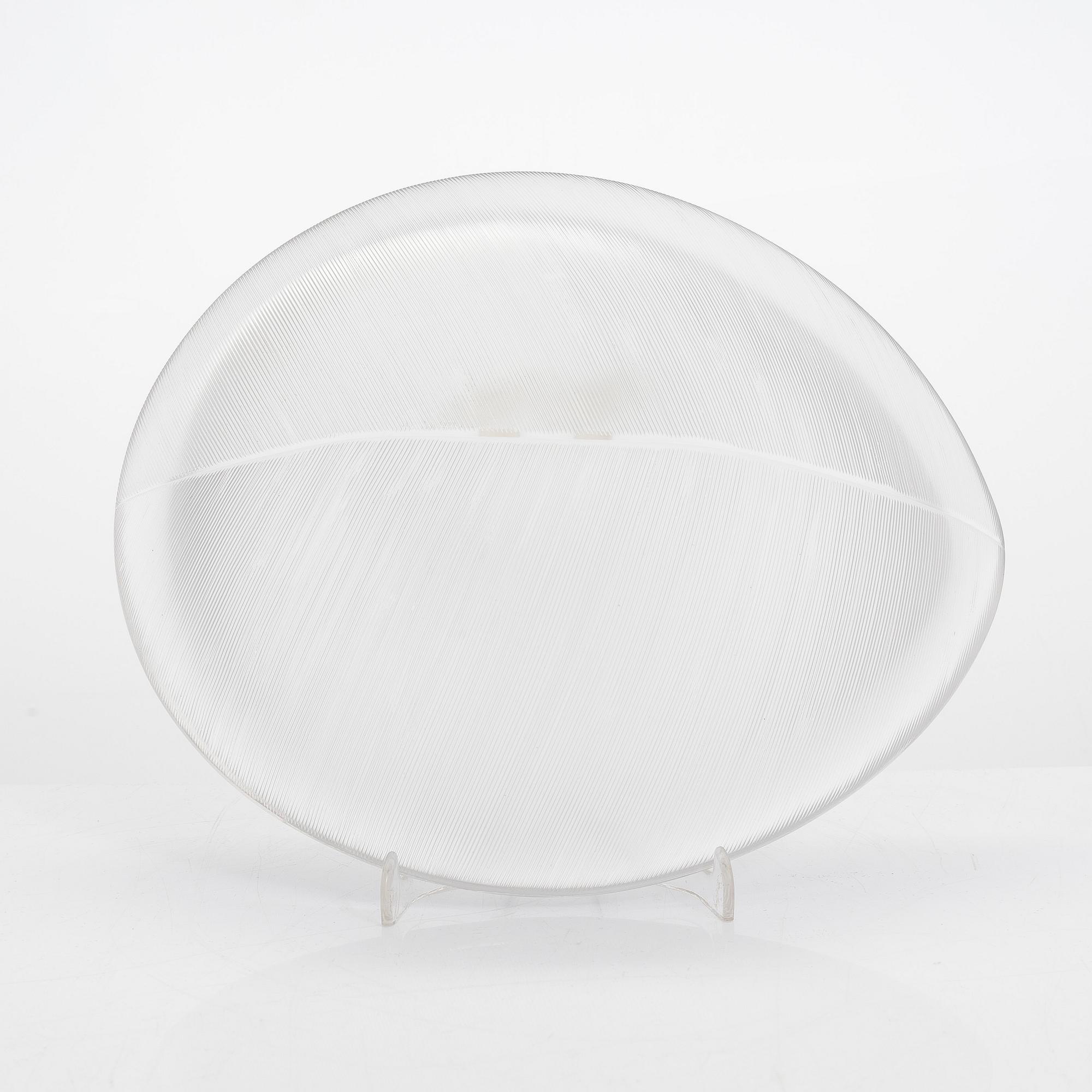 Tapio Wirkkala, art glass 'Lehti' (Leaf) bowl, model 3337, signed Tapio Wirkkala Iittala -56.