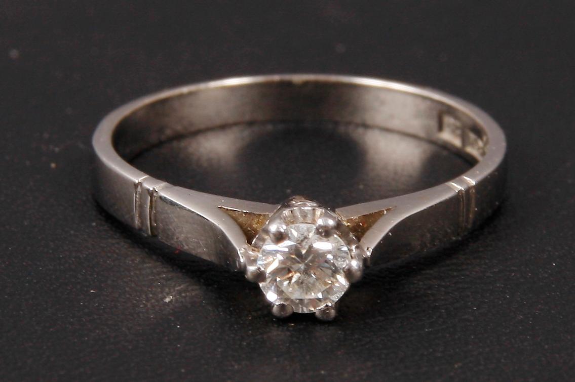 RING, diamant, 18 K vitguld, Sture Rosin, 1974.