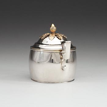 A Russian early 19th century parcel-gilt sugar-bowl, unidentified makers mark, St. Petersburg 1802.