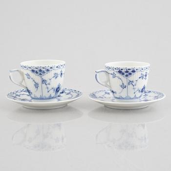 Royal Copenhagen, twelve coffee cups with saucers, 'Musselmalet Half Lace', Denmark.