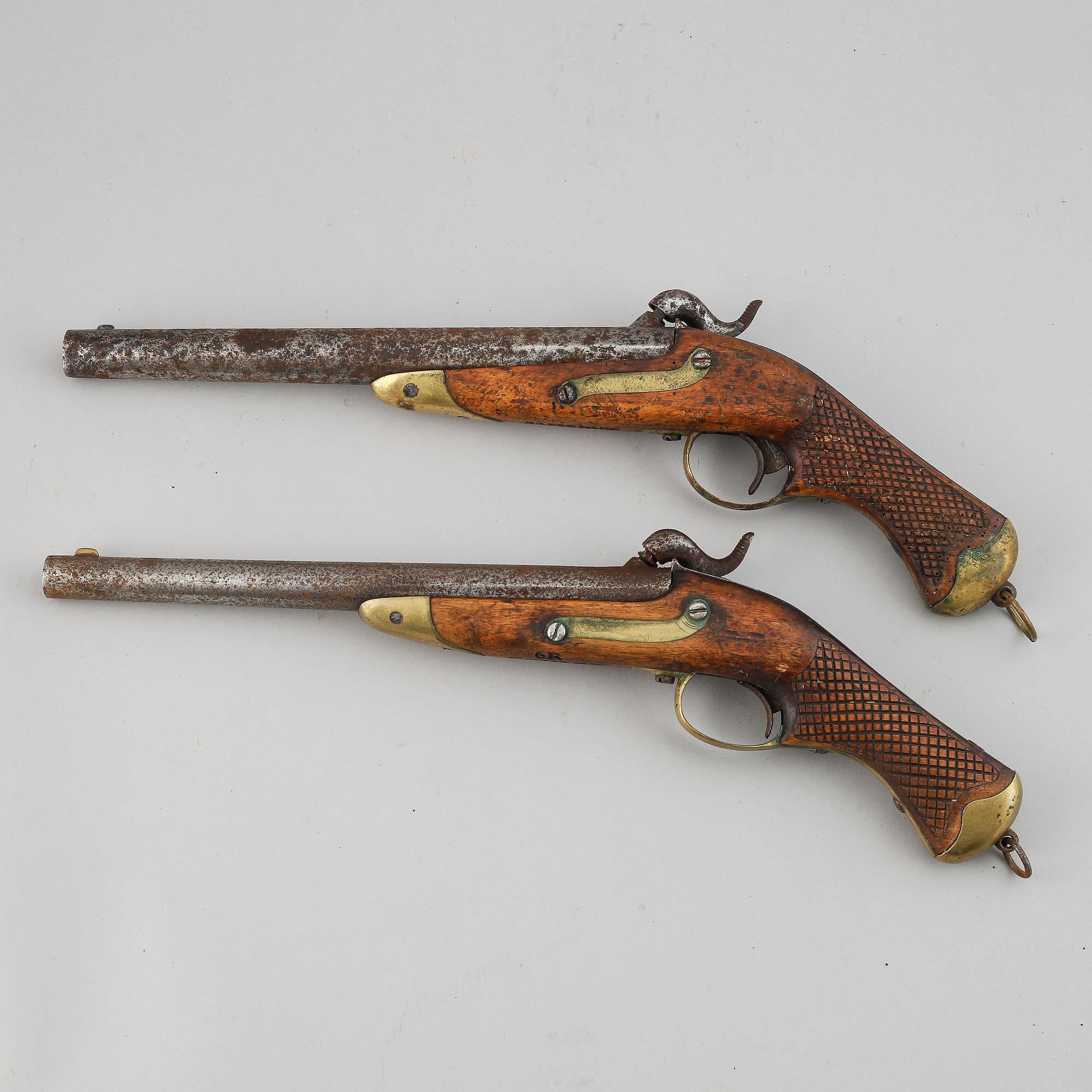 SLAGLÅSPISTOLER 2 st, m/1850, studsare och flankör.