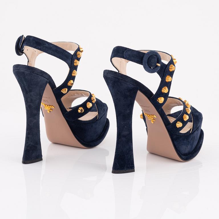 Prada, sandaletter, storlek 36 1/2.