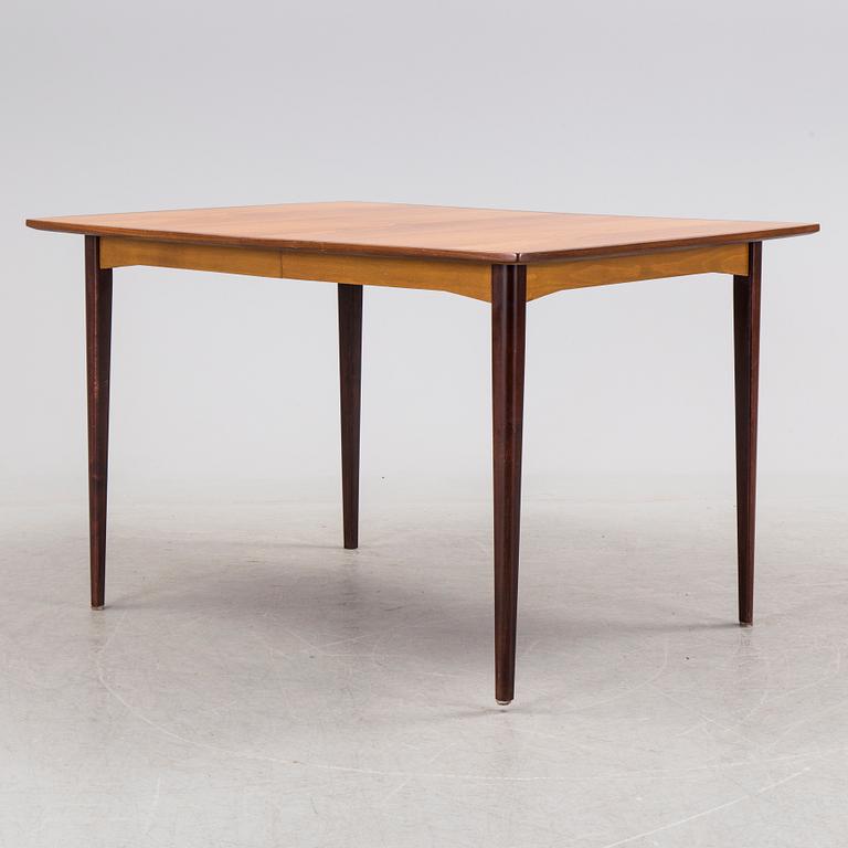 A mid 1900s dining table.